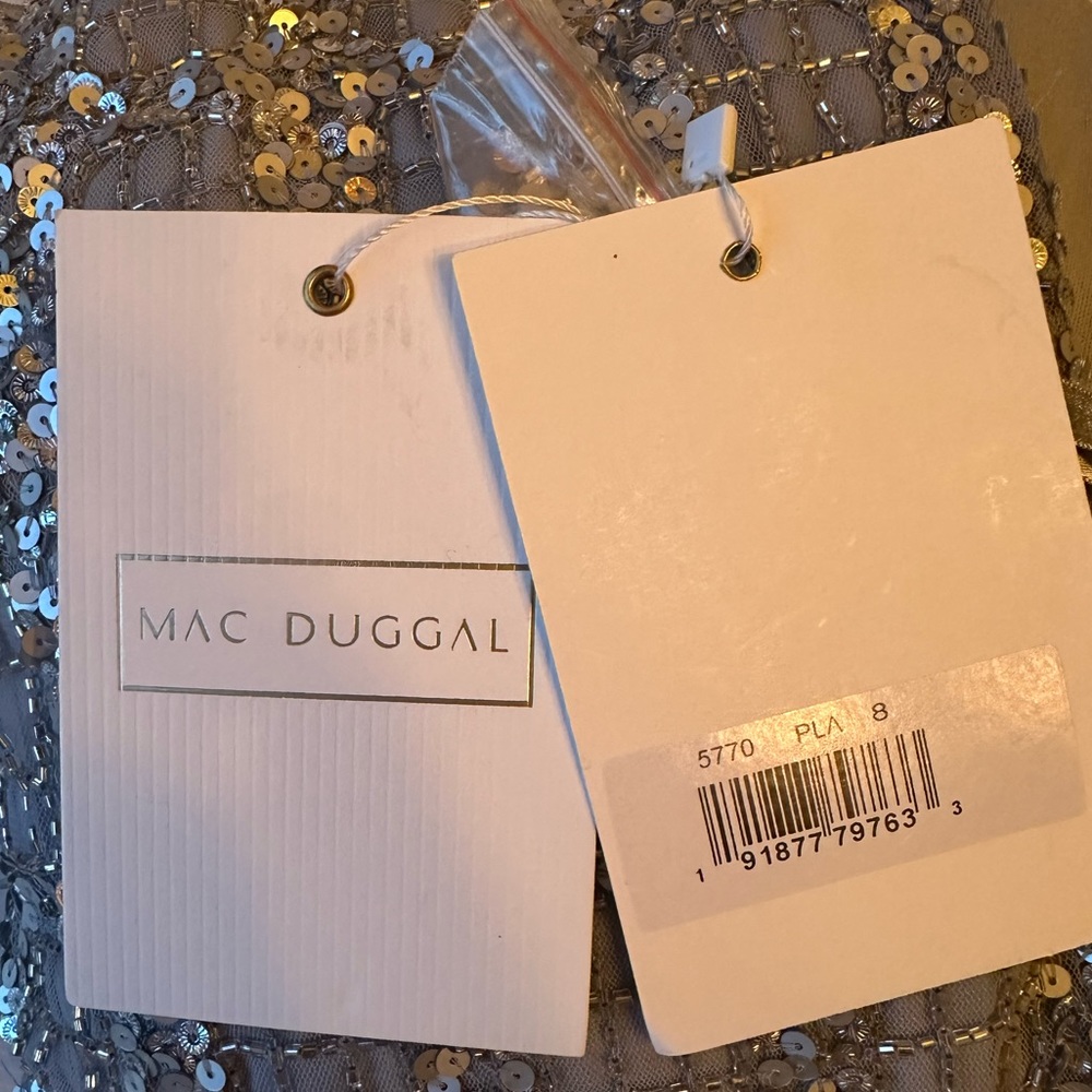Mac Duggal BEADED SLEEVELESS TEA LENGTH SHEATH DRESS NWT Size 8 - Picture 6 of 10